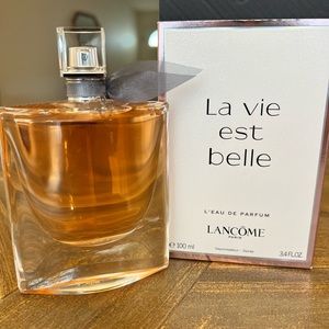 Lancôme la vie est belle parfum